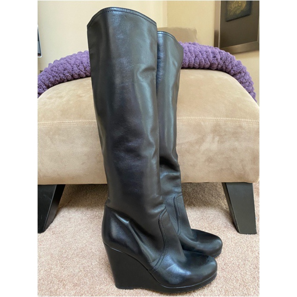 Parade Knee High Leather Boot